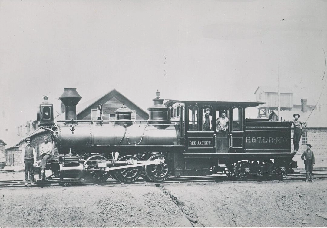 H&TL locomotive at Red Jacket
