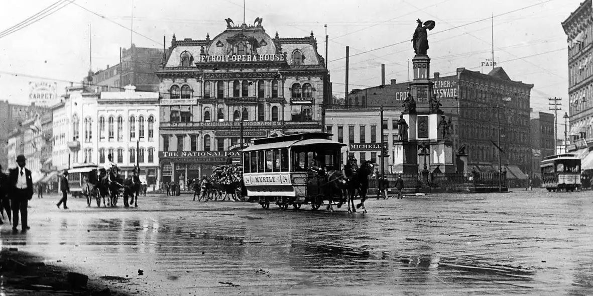 Horse drawn street cars in Detroit